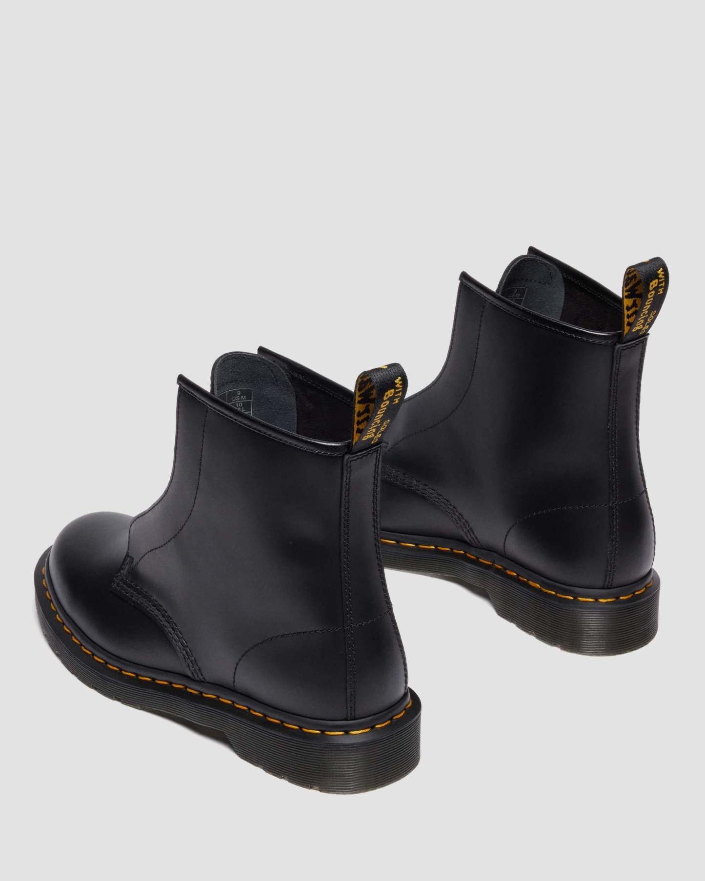 Dthtr. Marthttens 1460 Laceless Smooth Leather Slip On Boots