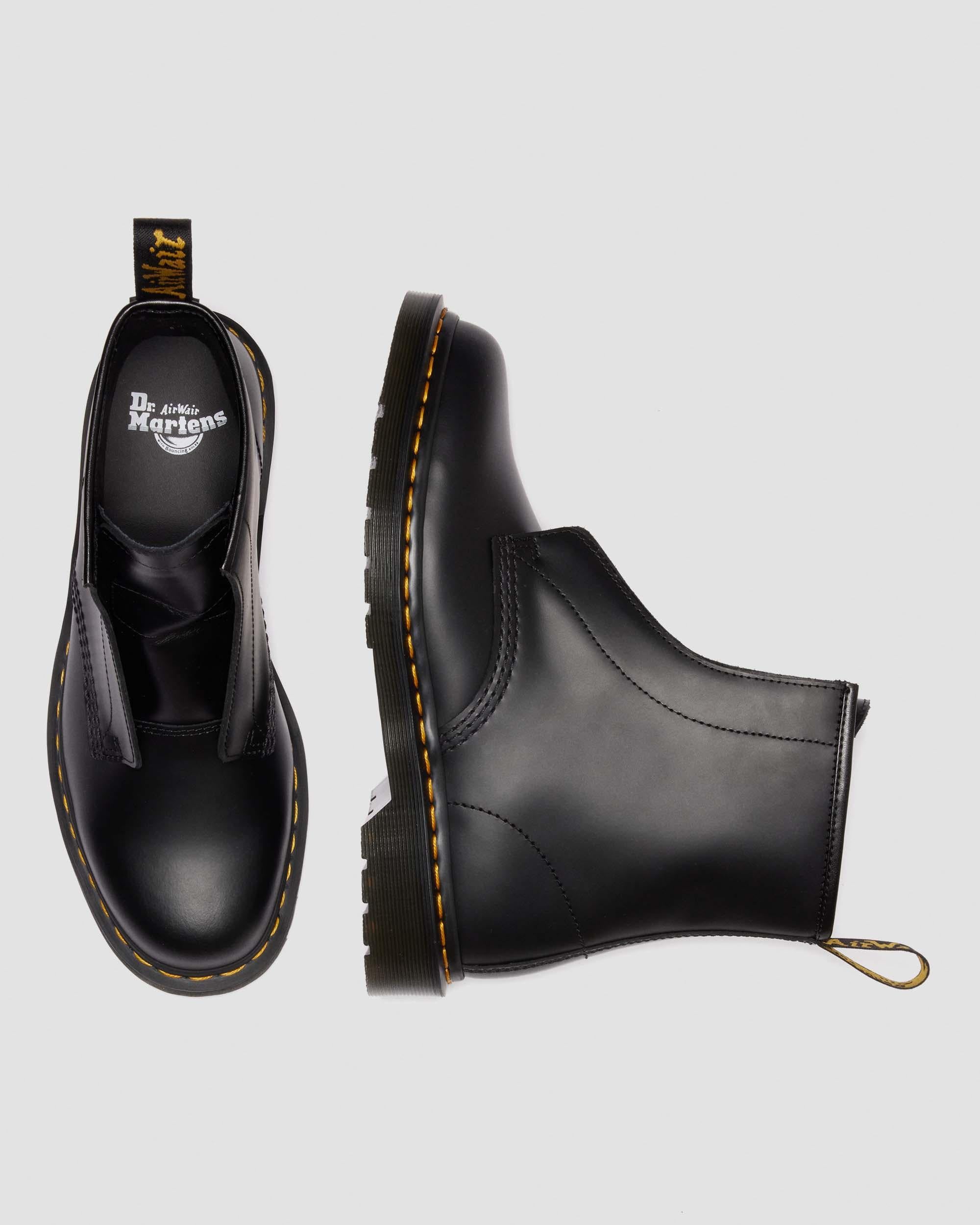 Dthtr. Marthttens 1460 Laceless Smooth Leather Slip On Boots