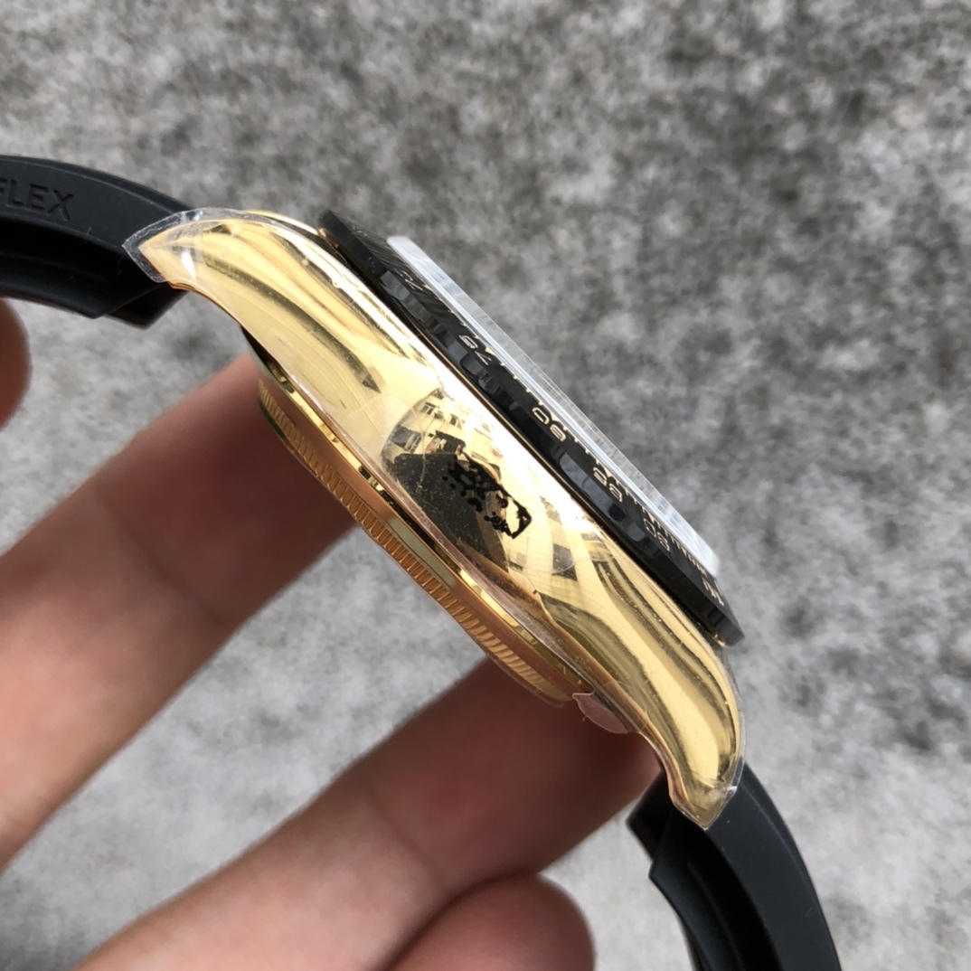 Daytona Yellow Gold Oysterflex 40mm