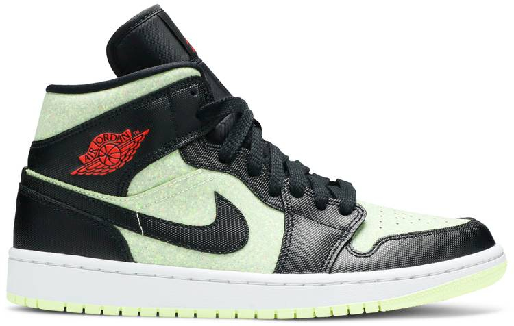 Wmns Mid SE 'Black Barely Volt' CV5276-003