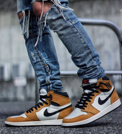 Retro High OG 555088-700