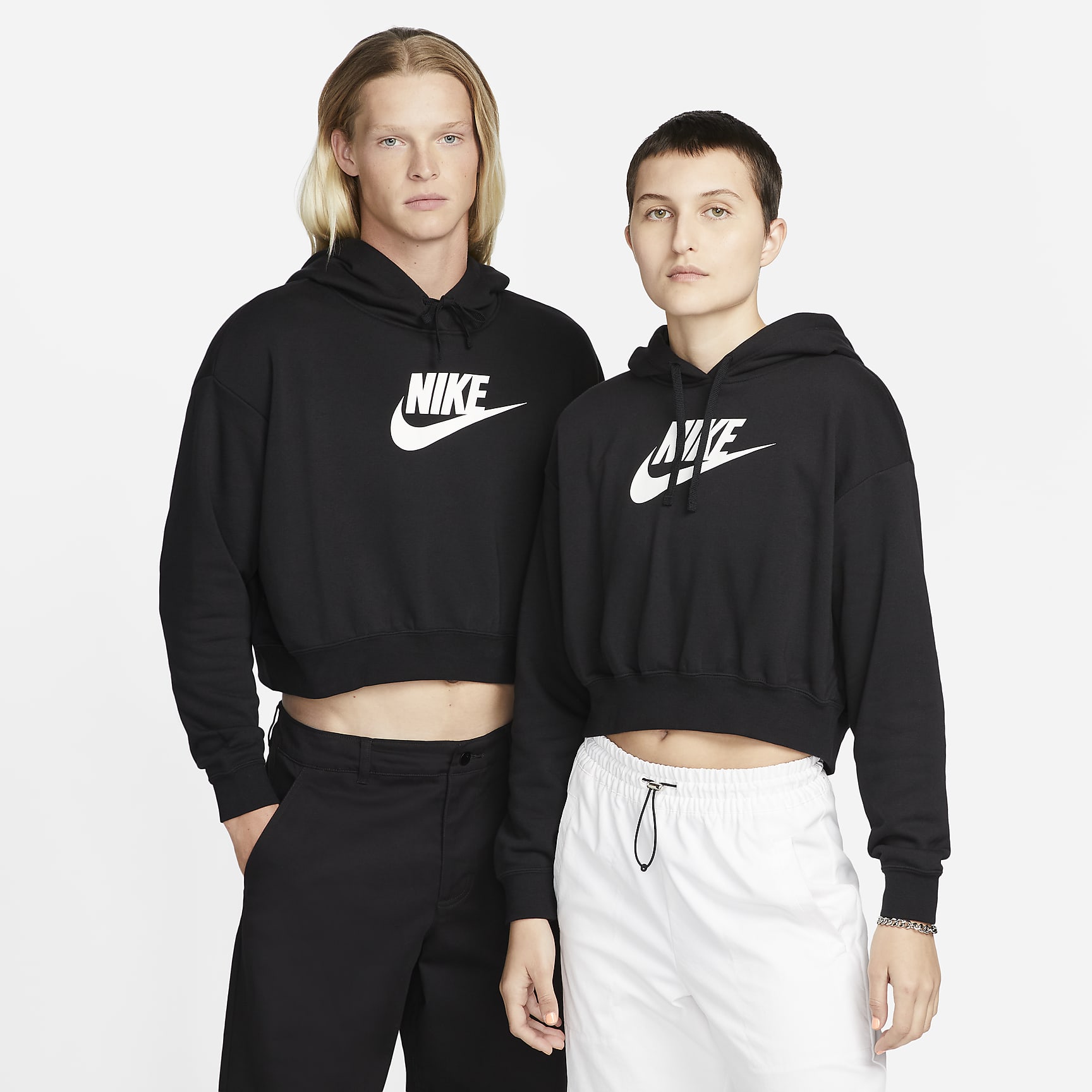 Sportswear Club Fleece - Women's Oversized Crop Graphic Hoodie