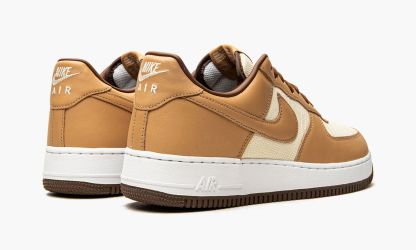 1 Low ��Acorn