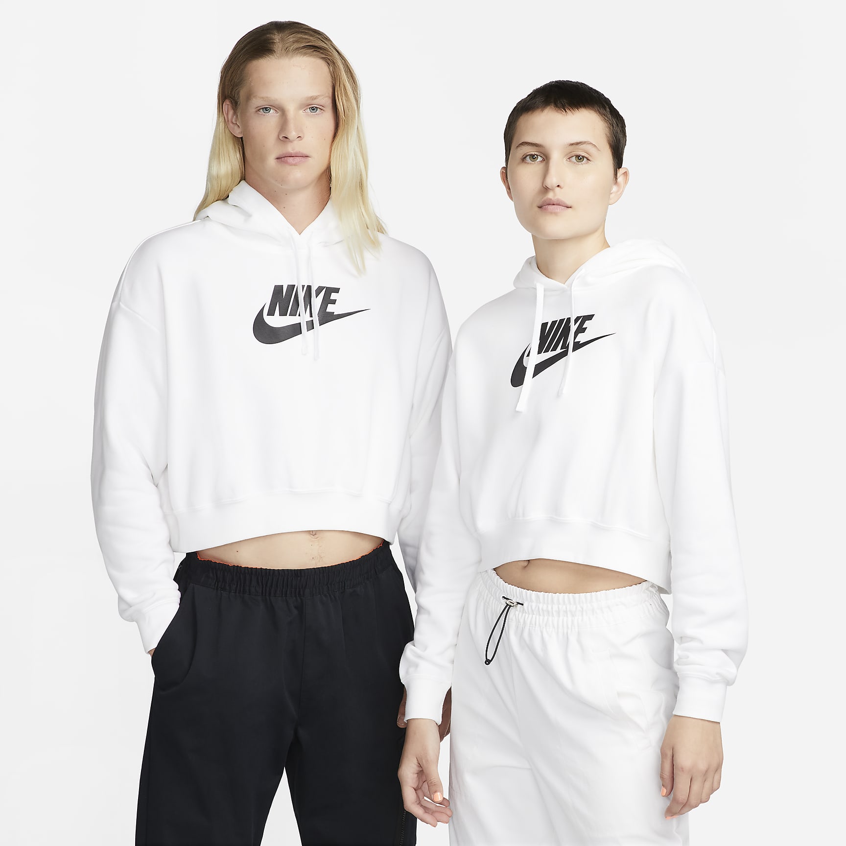 Sportswear Club Fleece - Women's Oversized Crop Graphic Hoodie