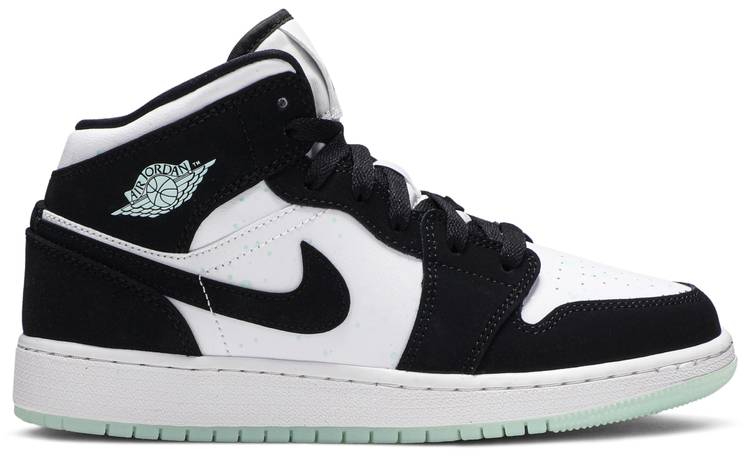 1 Mid SE GS 'Glow in the Dark Panda' BQ6931-103