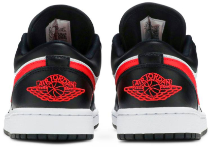 Wmns Low 'Siren Red' DC0774-004