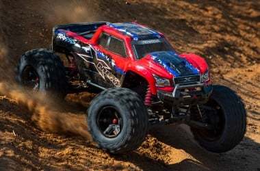 X-MAXX 4x4 new 8S version RTR complete set with 2x 4S / 5000 mAh batteries
