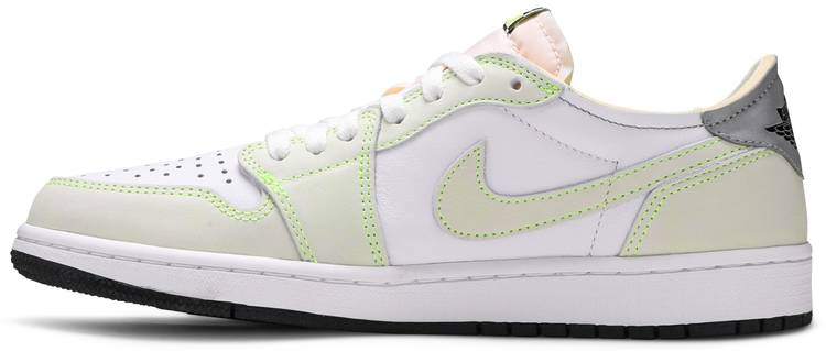Low OG 'Ghost Green' DM7837-103