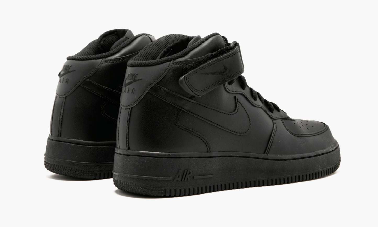 Mid 7 ��Triple Black