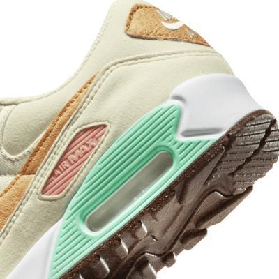 90 LX Happy Pineapple