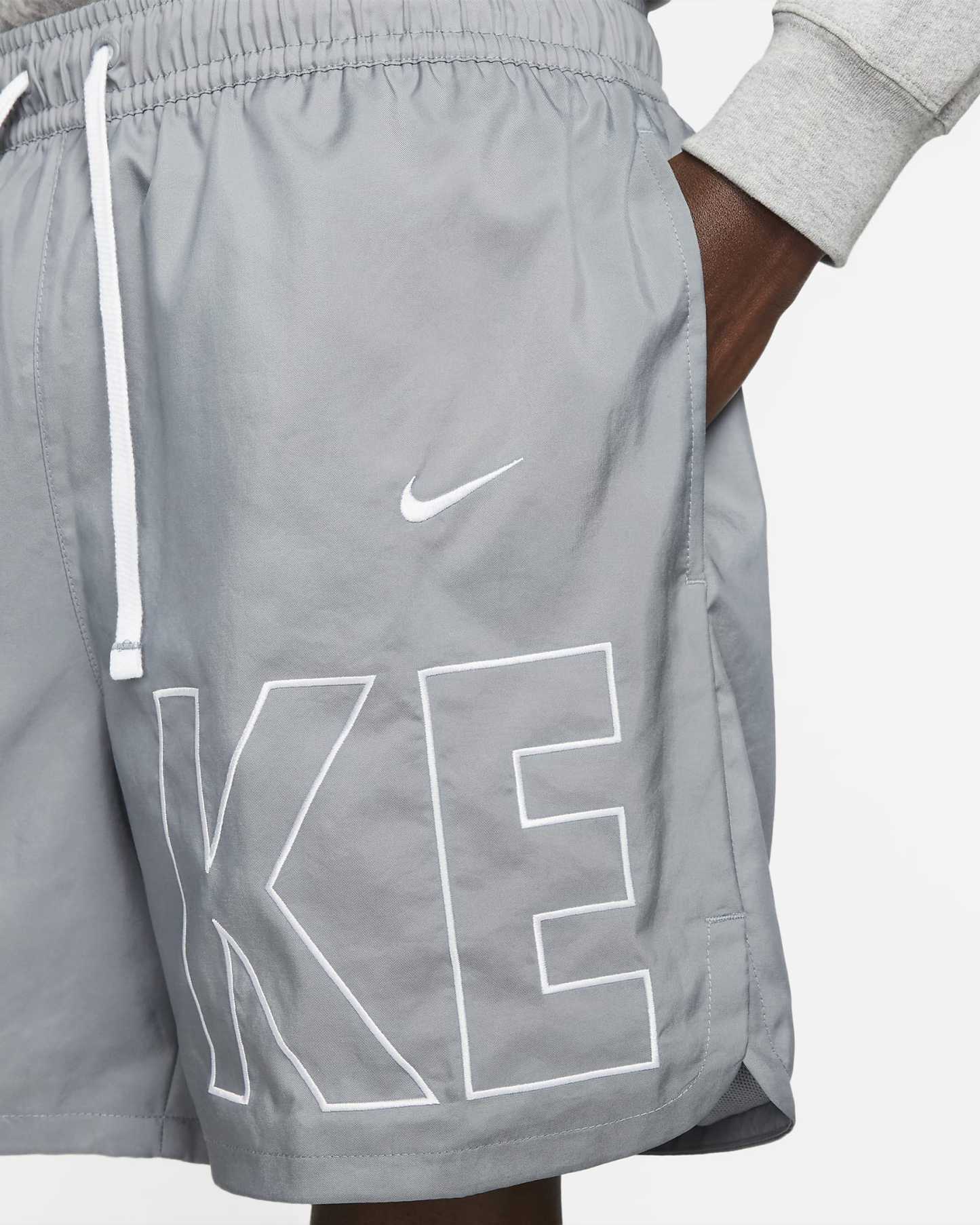 Men's Woven Flow Shorts