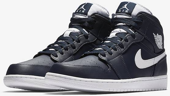 Retro Mid 'Obsidian' 554724-402