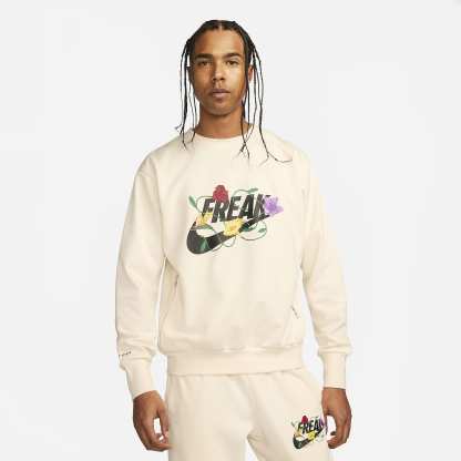 Giannis Standard Issue - Men's Graphic Basketball Crew