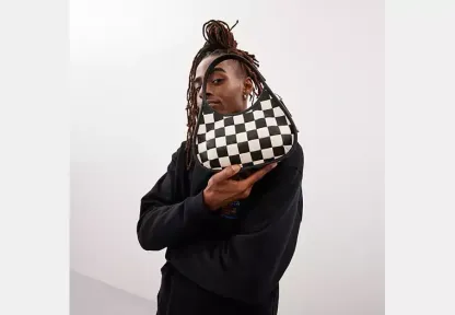 Classic handbags