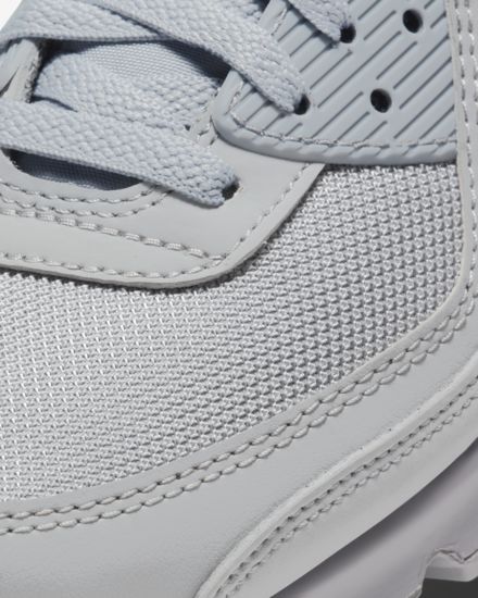 90 Triple Grey - Wolf Grey