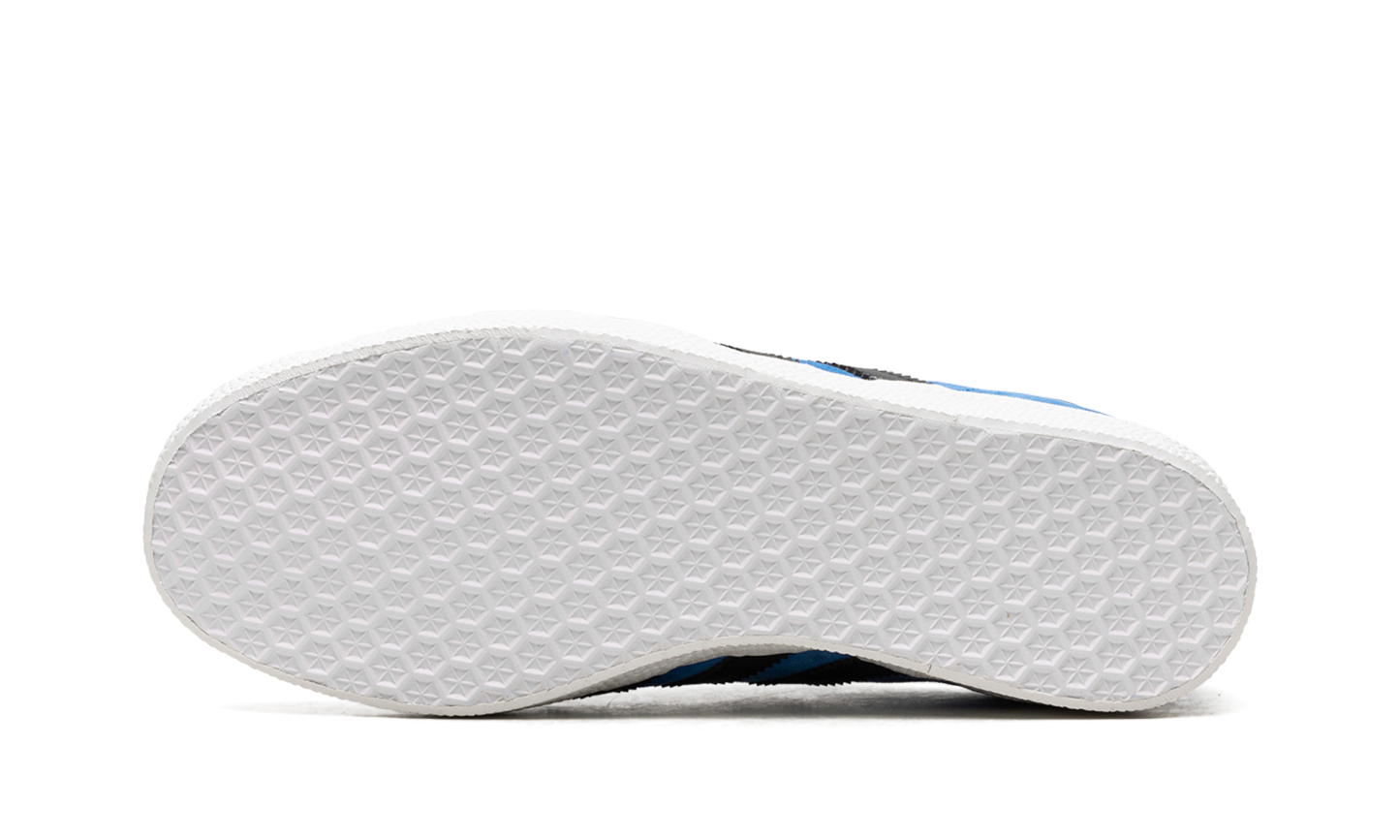 Adithtdas Gazelle "Blue Bird"