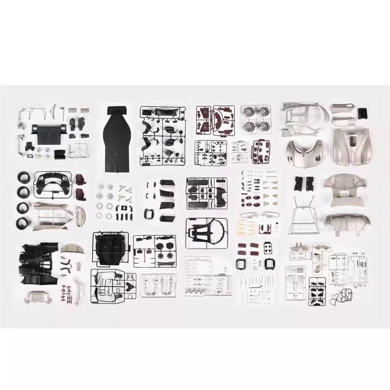 Pocher 1:8 Pagani Utopia Assembly Car