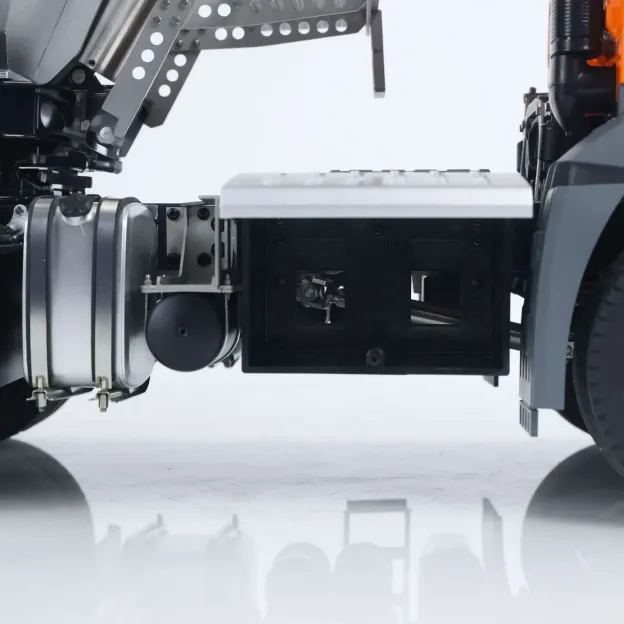 1/14 Scale 4X4 RC Tractor Truck