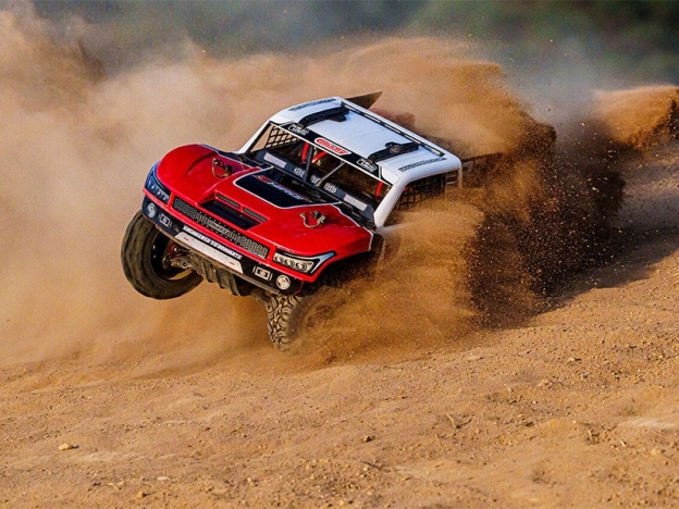 XP6 Brushless Short Course Truck