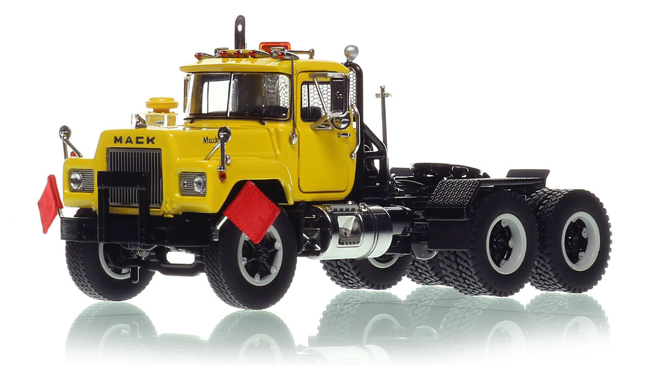 Mack R600 Tandem Axle Tractor - Yellow 1021 over Black