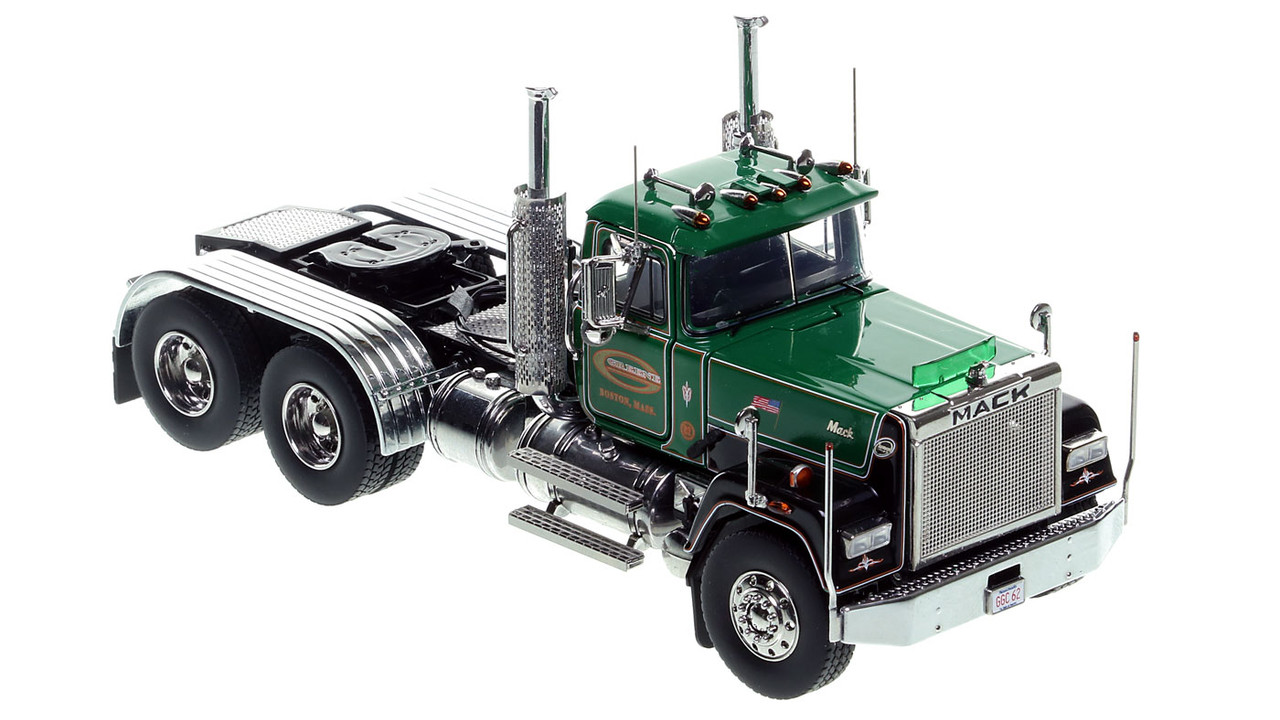 G. Greene Construction 1986 Mack Superliner Tandem Axle Tractor