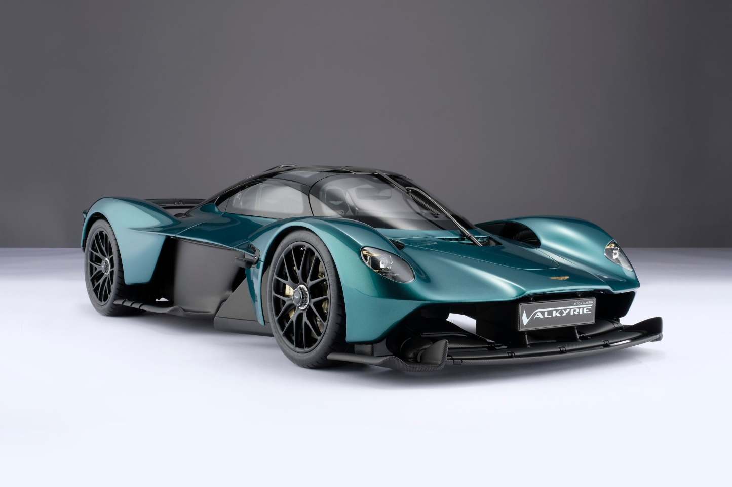 Aston Martin Valkyrie Spider (2023)