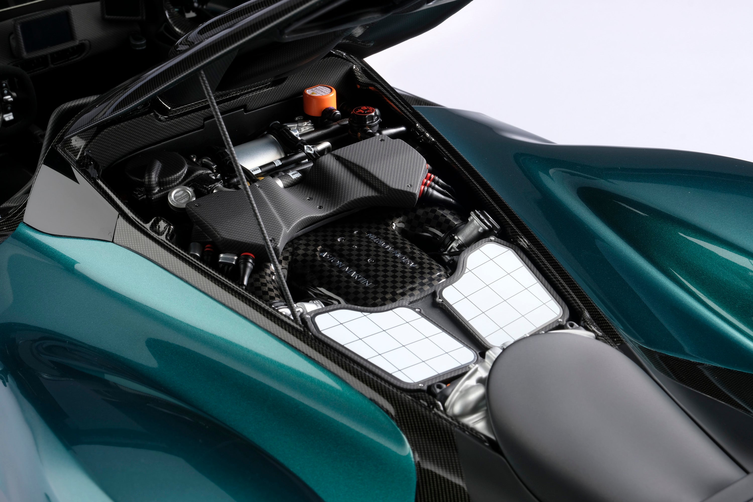 Aston Martin Valkyrie Spider (2023)