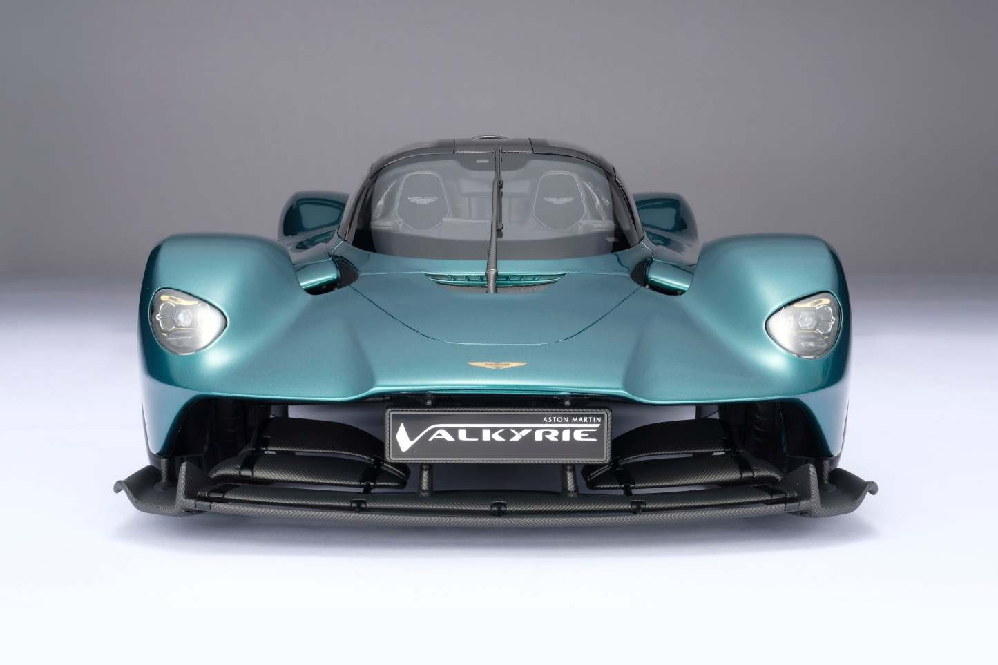 Aston Martin Valkyrie Spider (2023)
