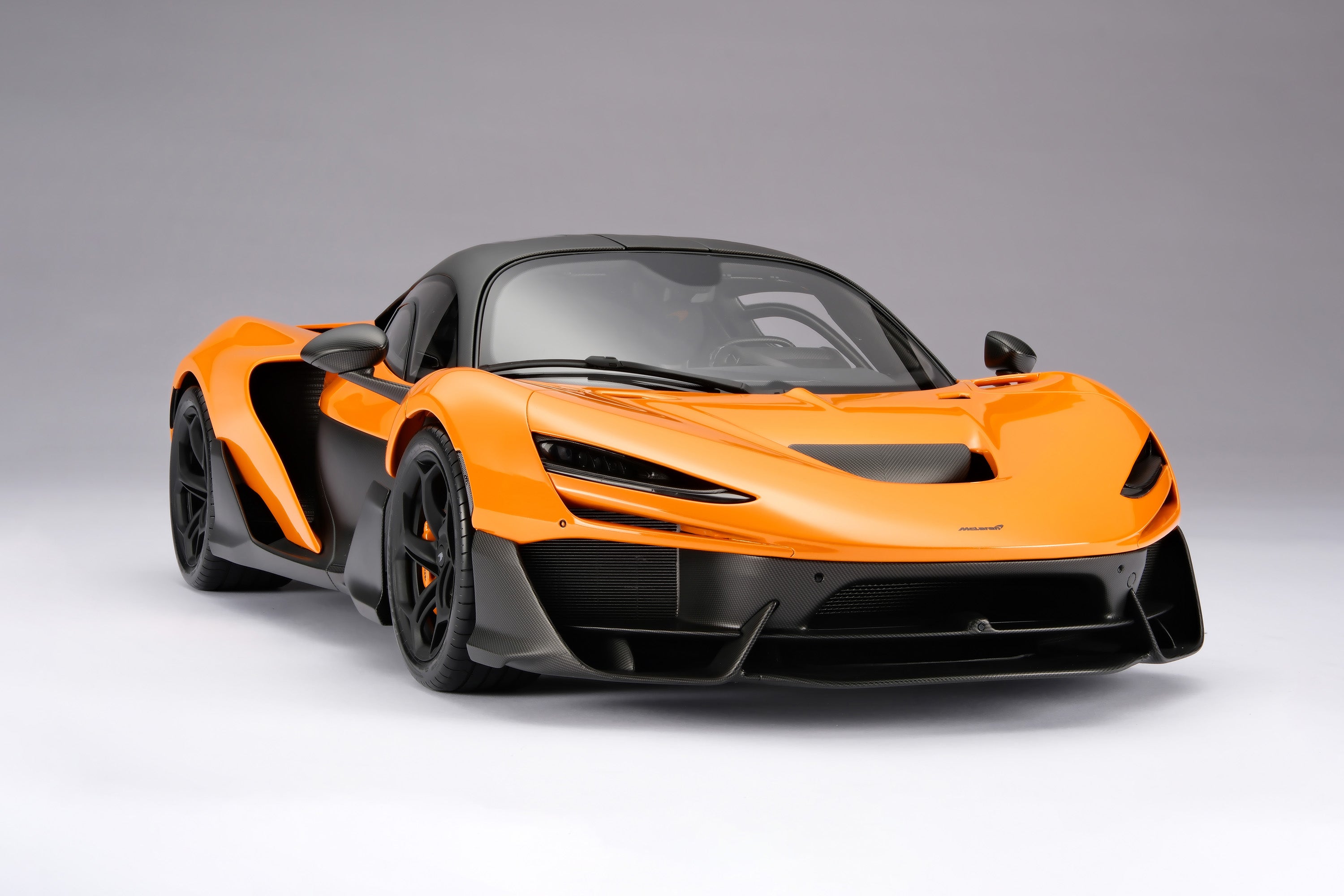 McLaren W1