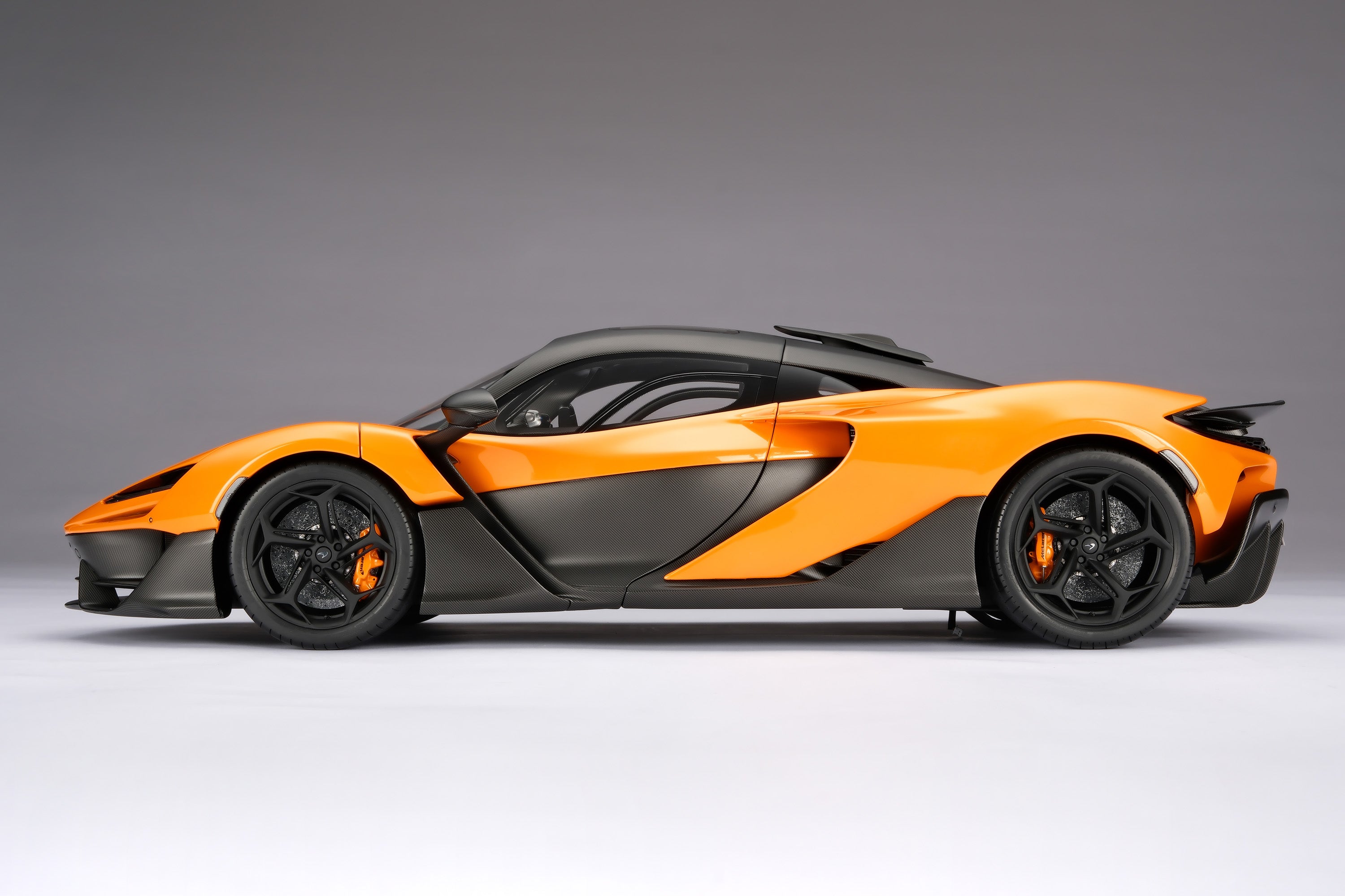 McLaren W1