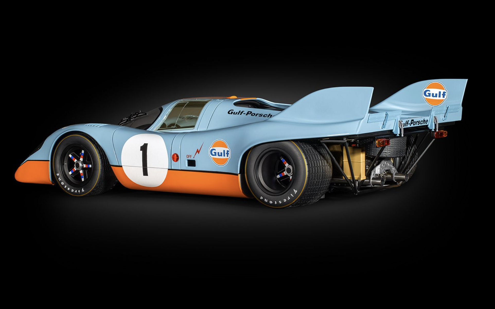 1:8 Scale Ultimate Porsche 917K Gulf Collection