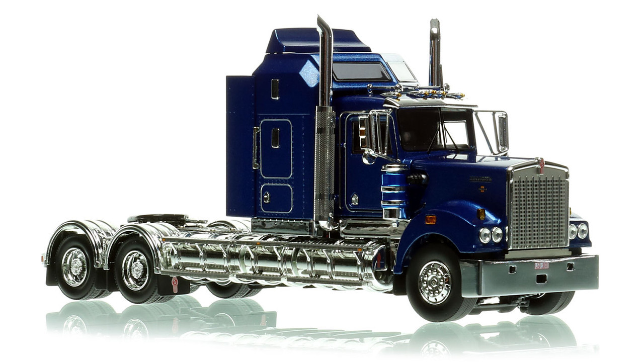 Kenworth T900 Tandem Axle Tractor1