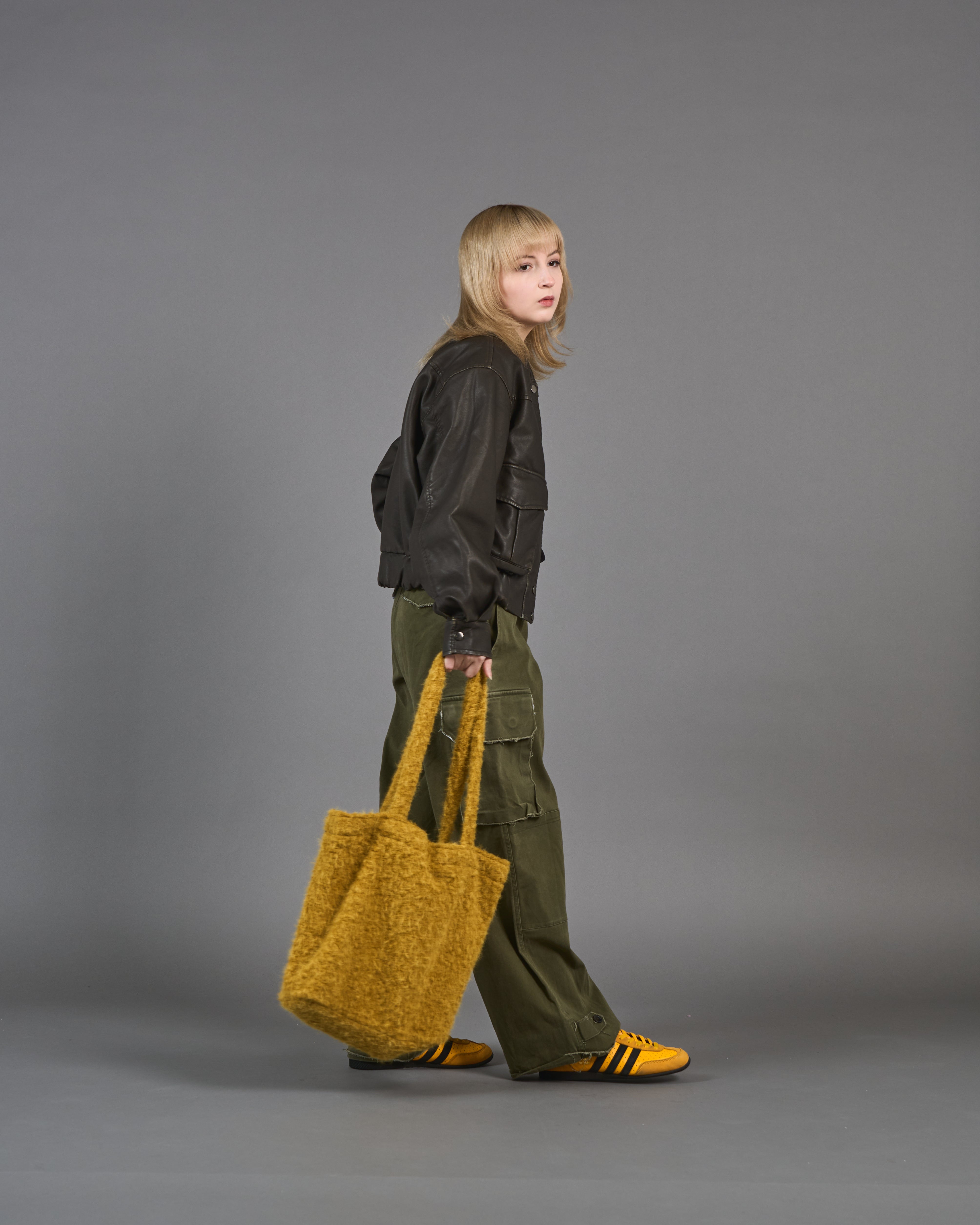 Star Logo Henley Neck T SL0008