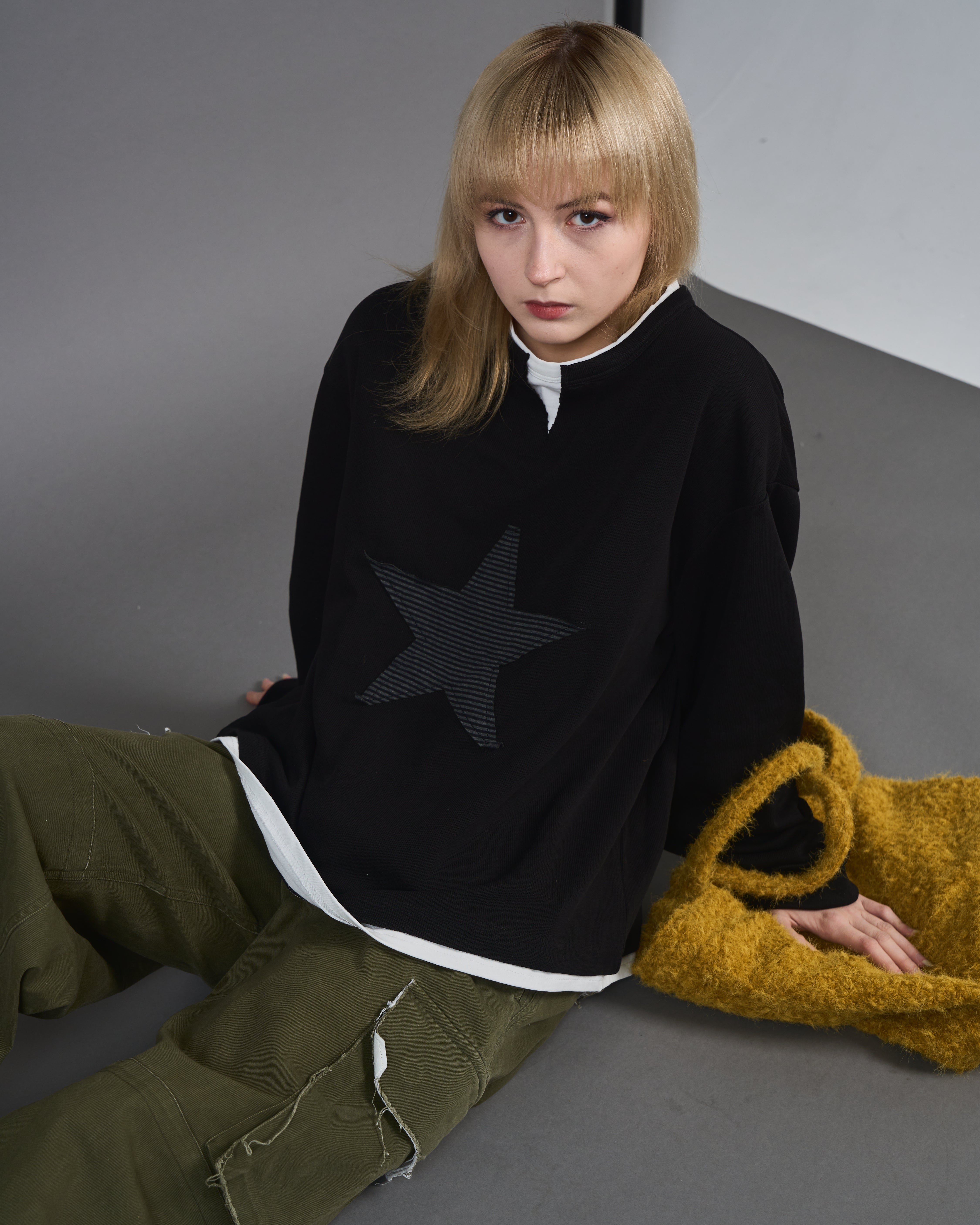 Star Logo Henley Neck T SL0008