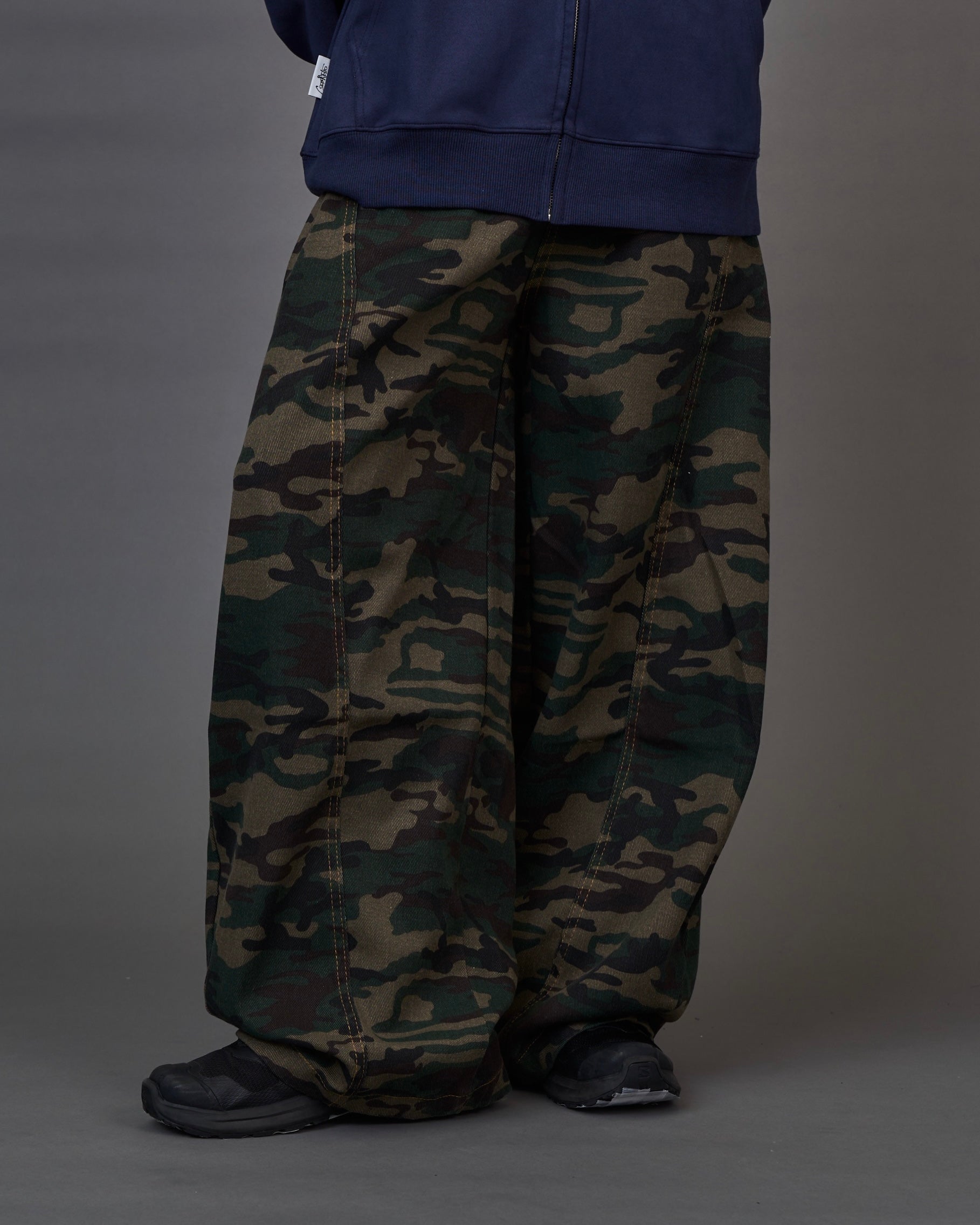Camo Wide Cargo Pants SL0062