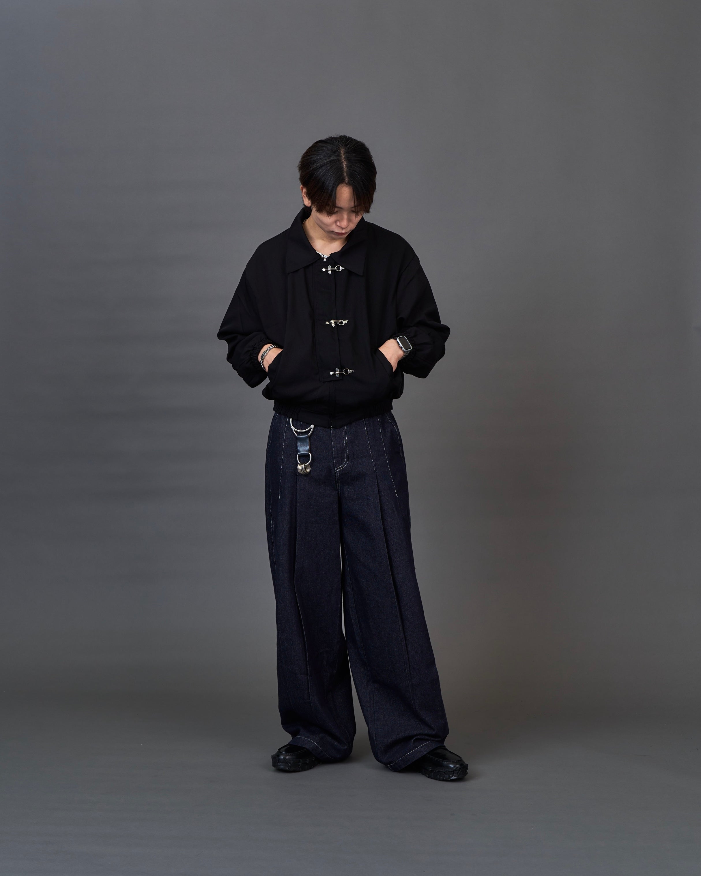 Metal Hook Cropped Blouson SL0060