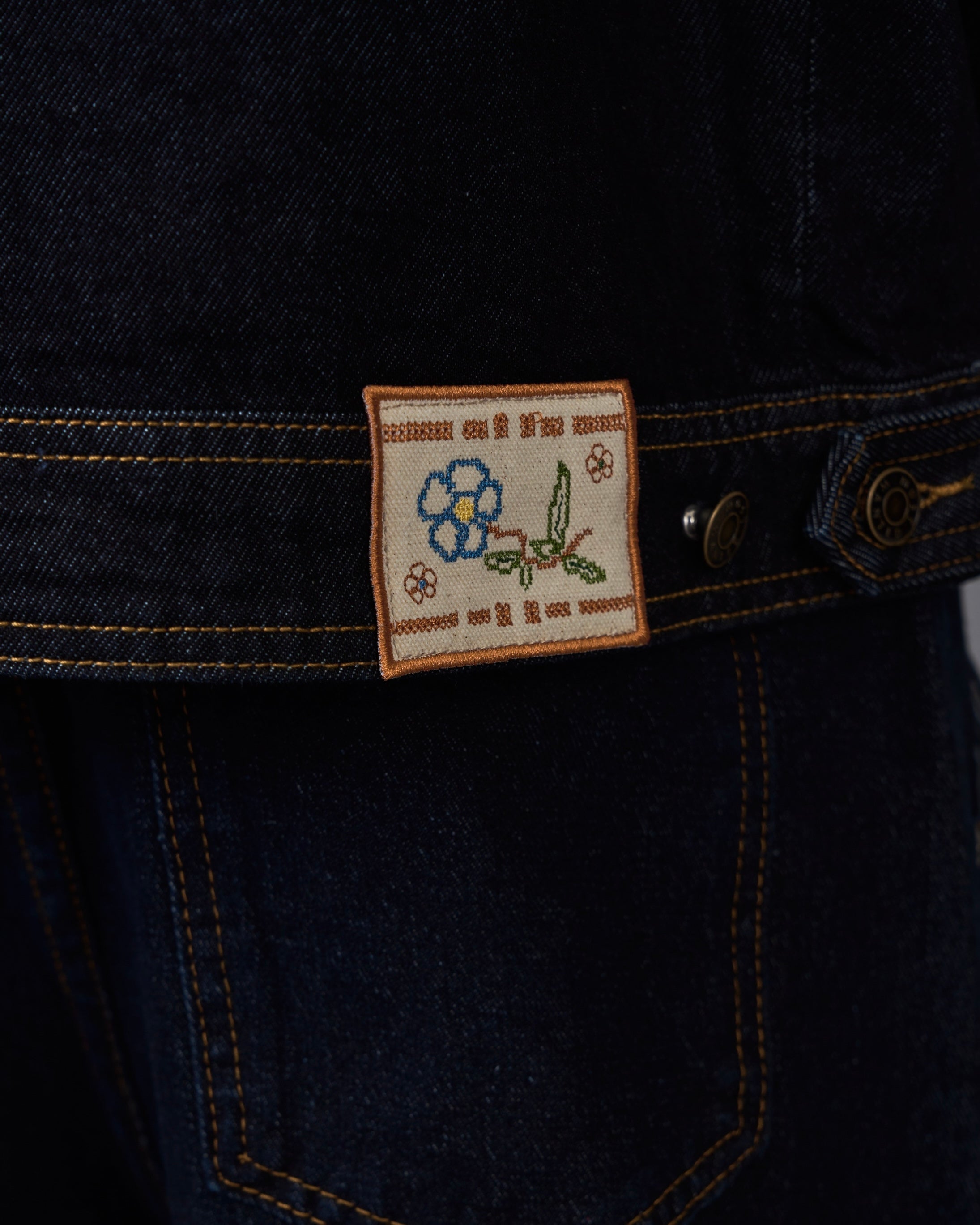 Set-up Compatible Embroidery Denim Jacket SL0050