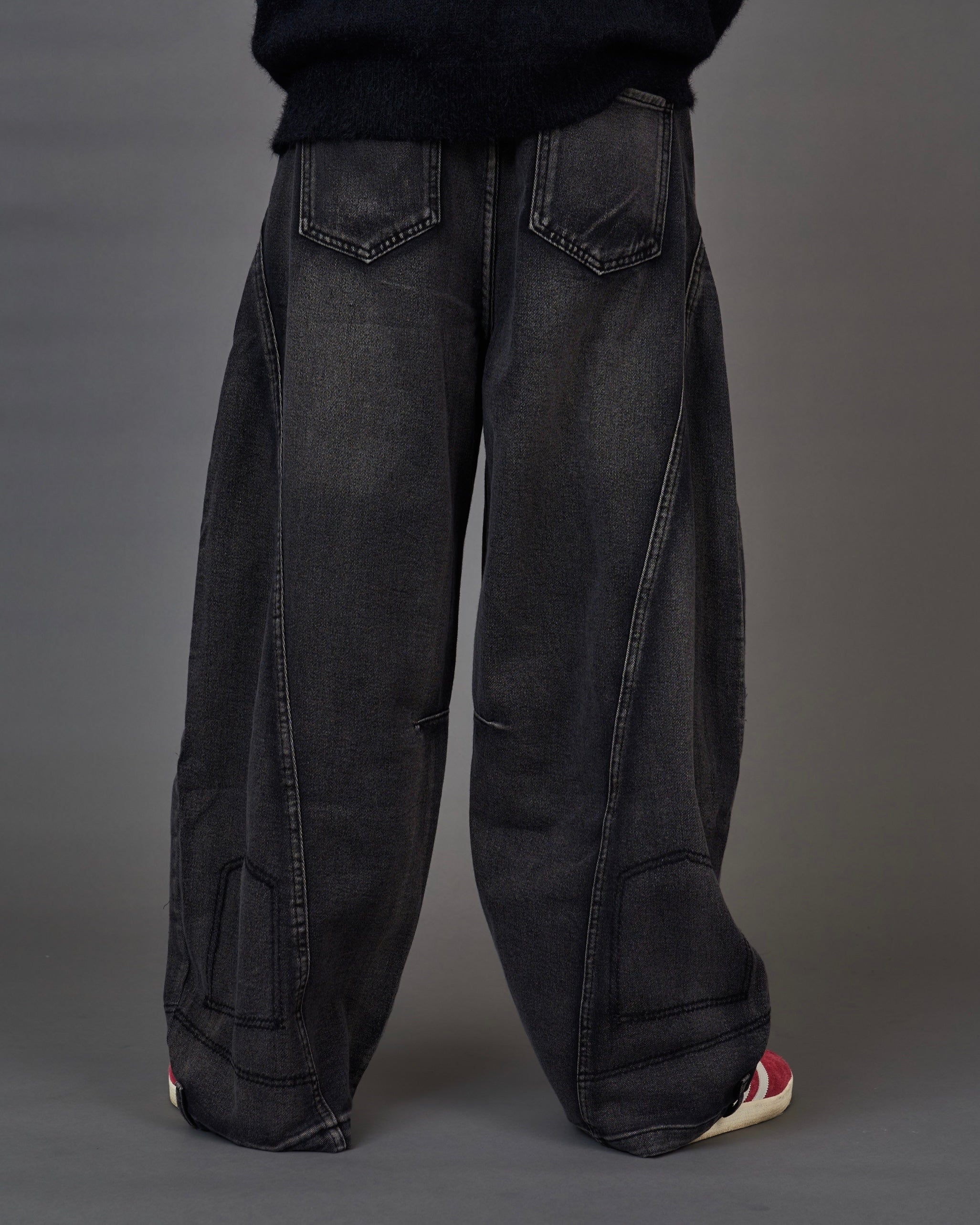 Distressed Black Wide Denim SL0072