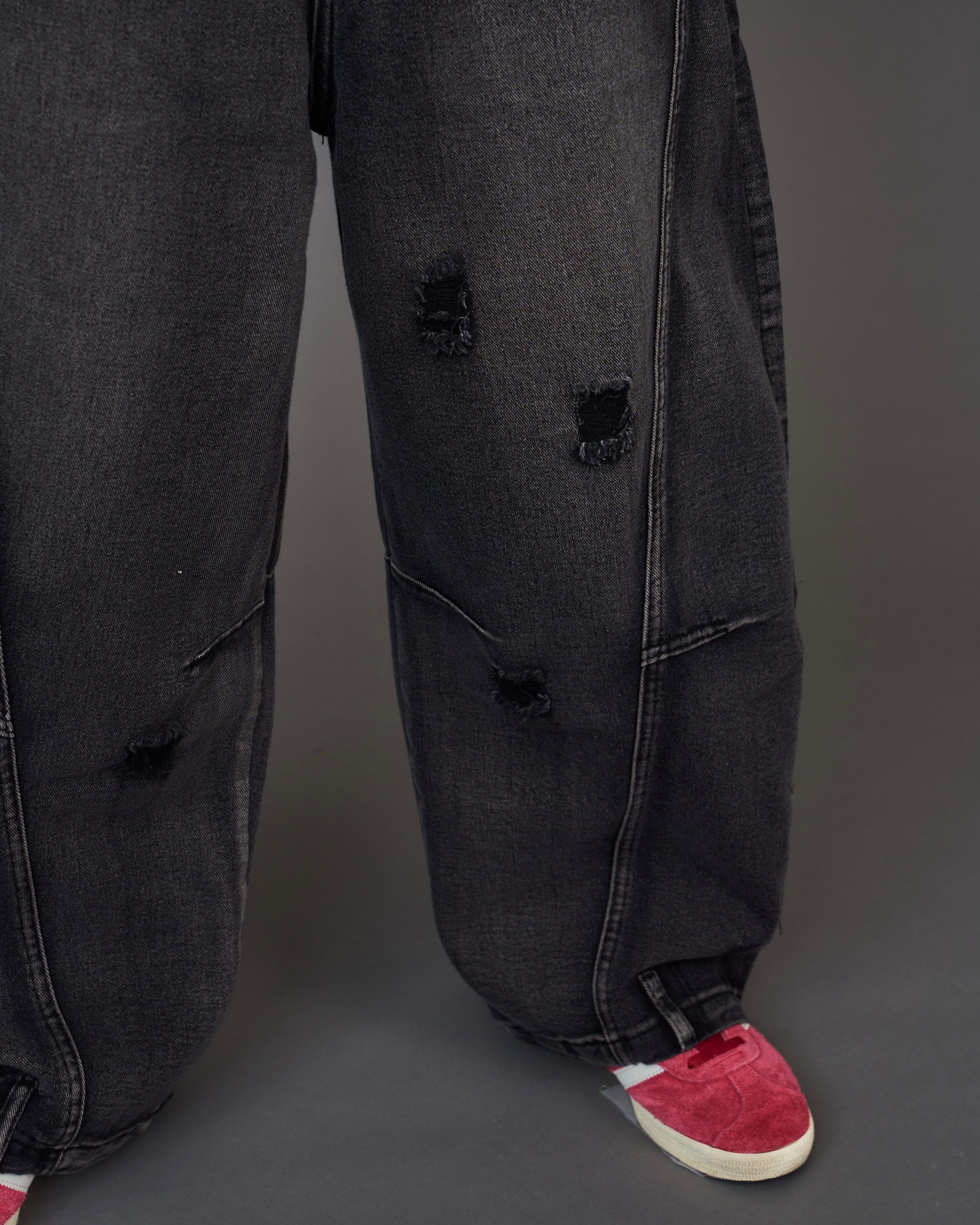 Distressed Black Wide Denim SL0072