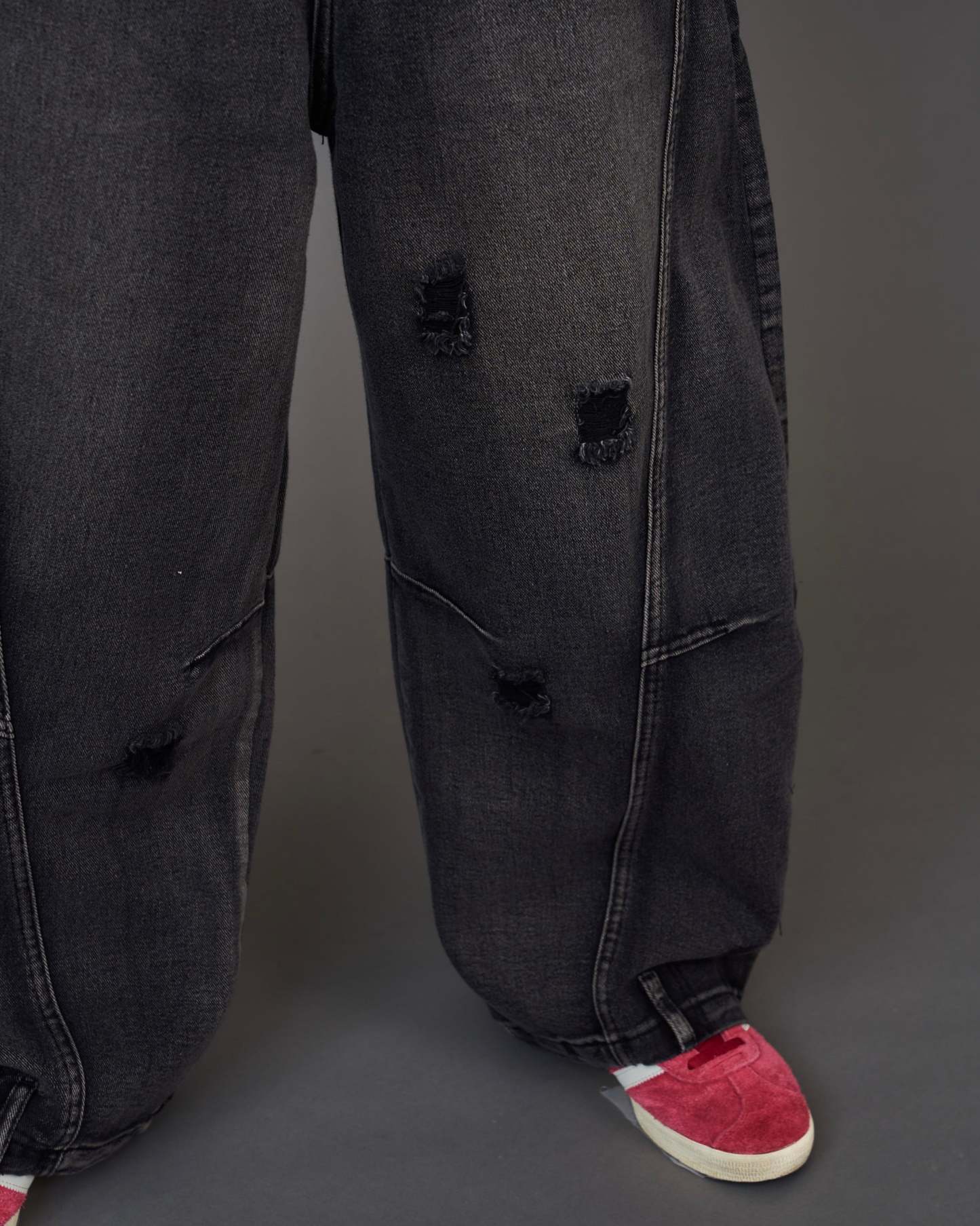 Distressed Black Wide Denim SL0072