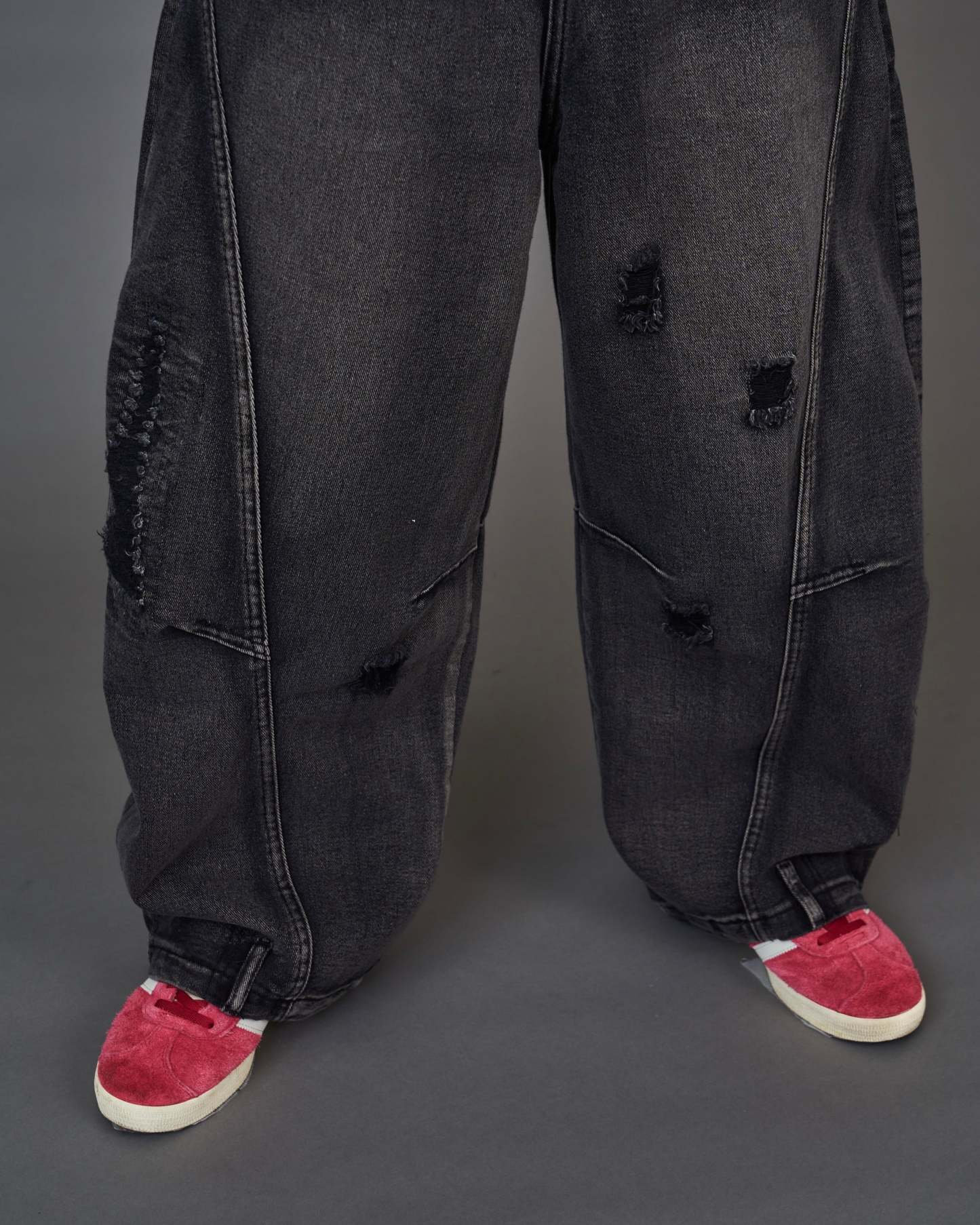 Distressed Black Wide Denim SL0072