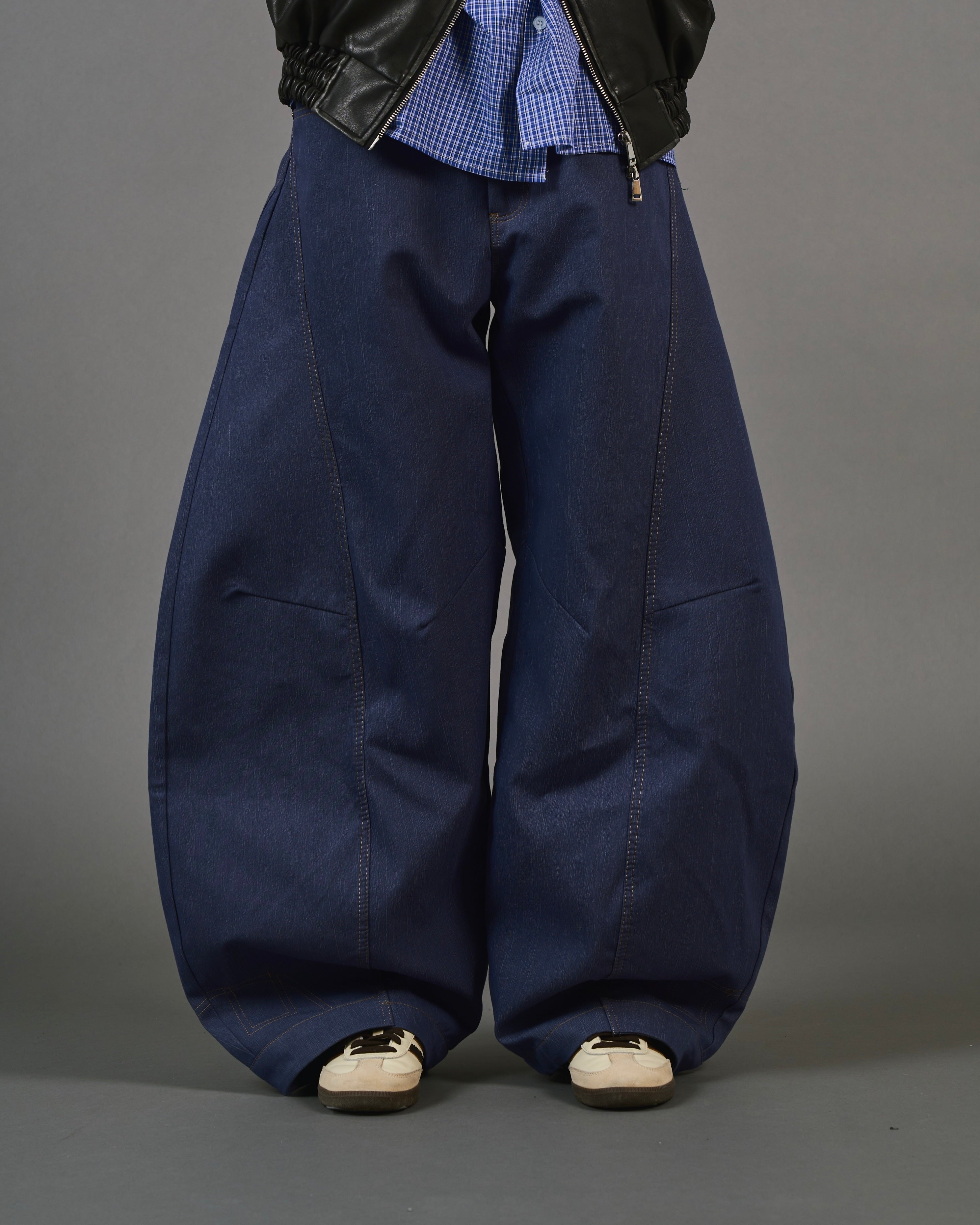 Curve Logo Pants SL0003