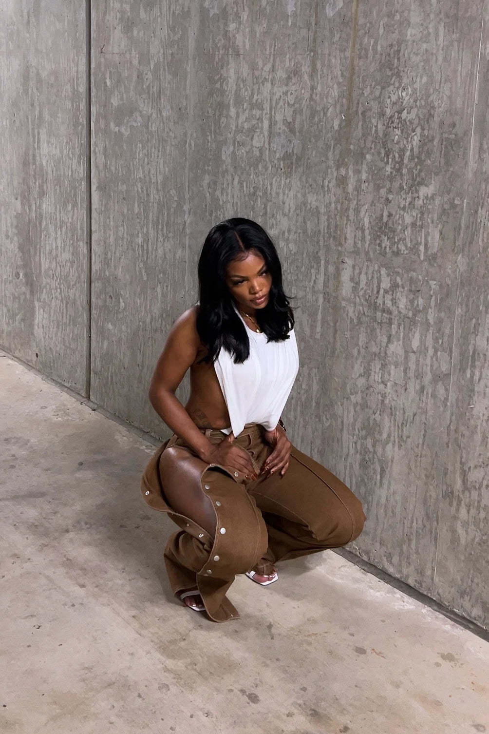 Statement Side Cutout Button-Up Wide-Leg Trousers