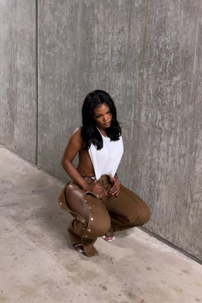 Statement Side Cutout Button-Up Wide-Leg Trousers