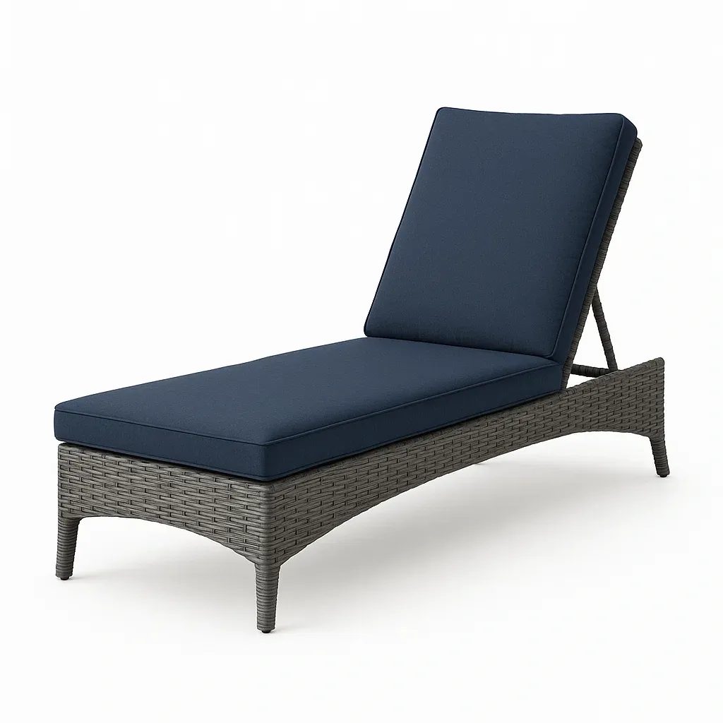 Lettino prendisole in rattan con cuscino blu regolabile