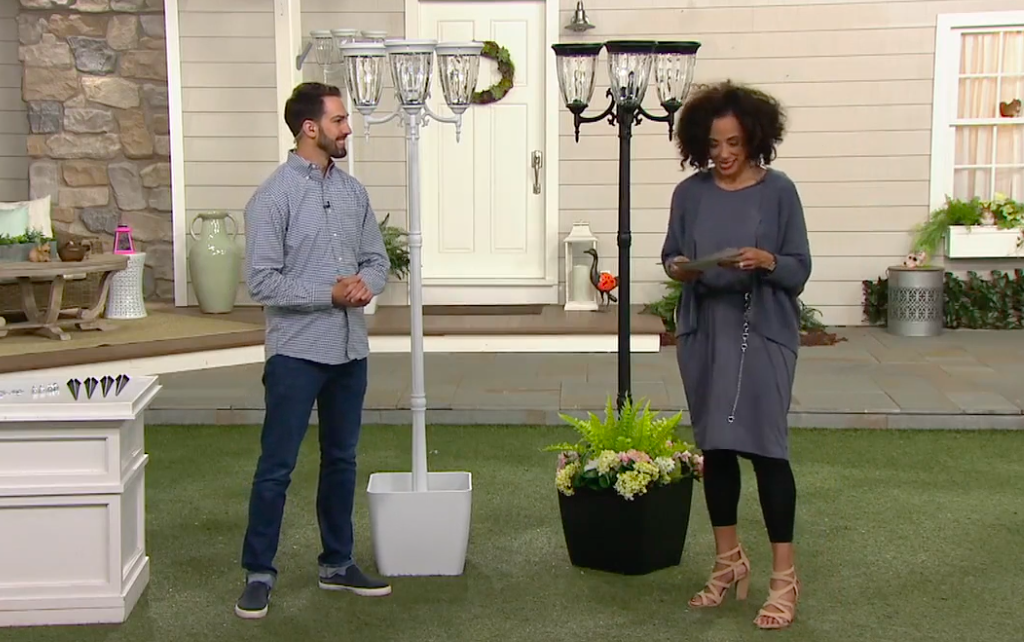 💝Last Day For Clearance-Buy 2 Get 2 Free-Solar Lamp Post with Planter Base