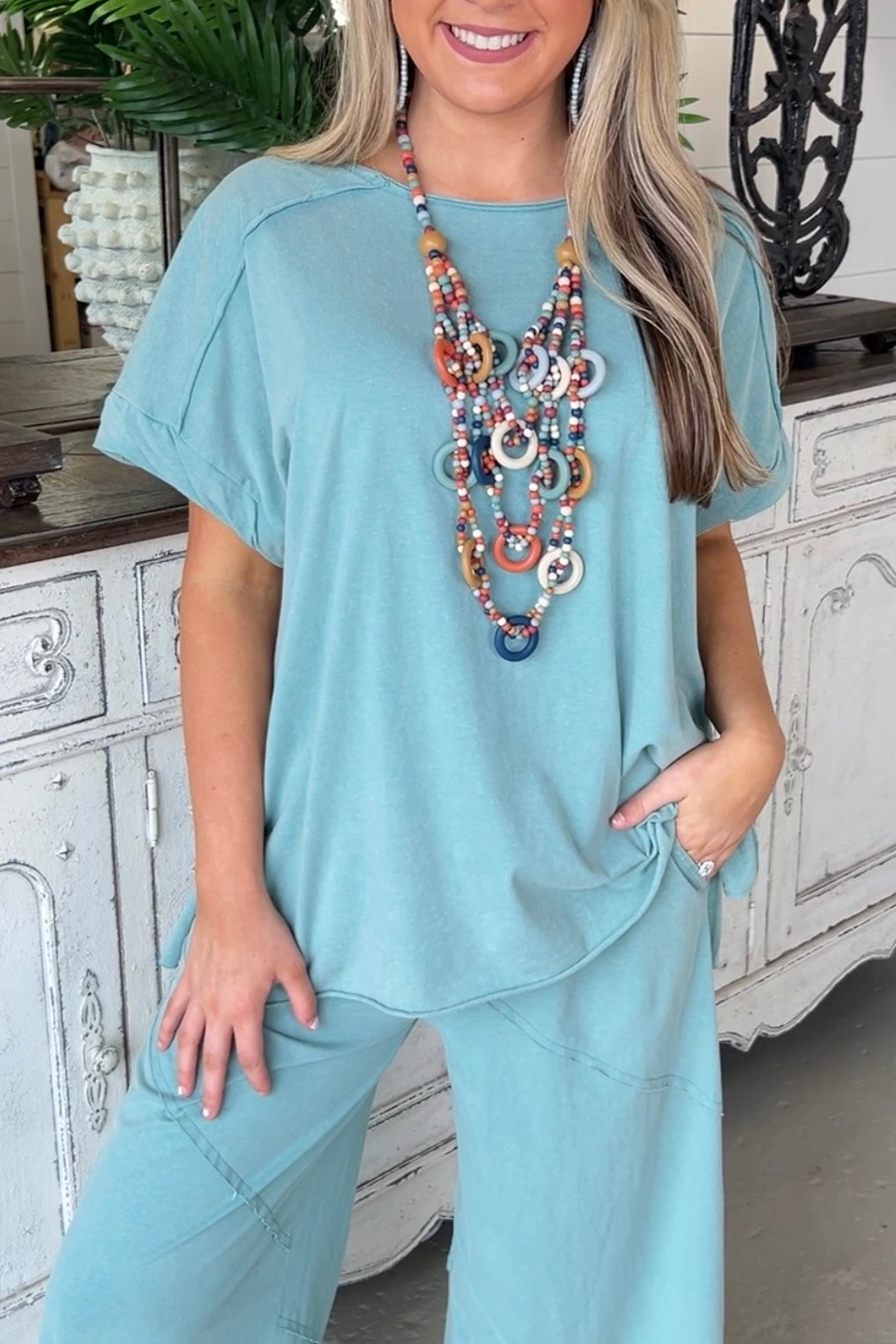 Rolled Tee & Spiral Layered Trousers Loose Set