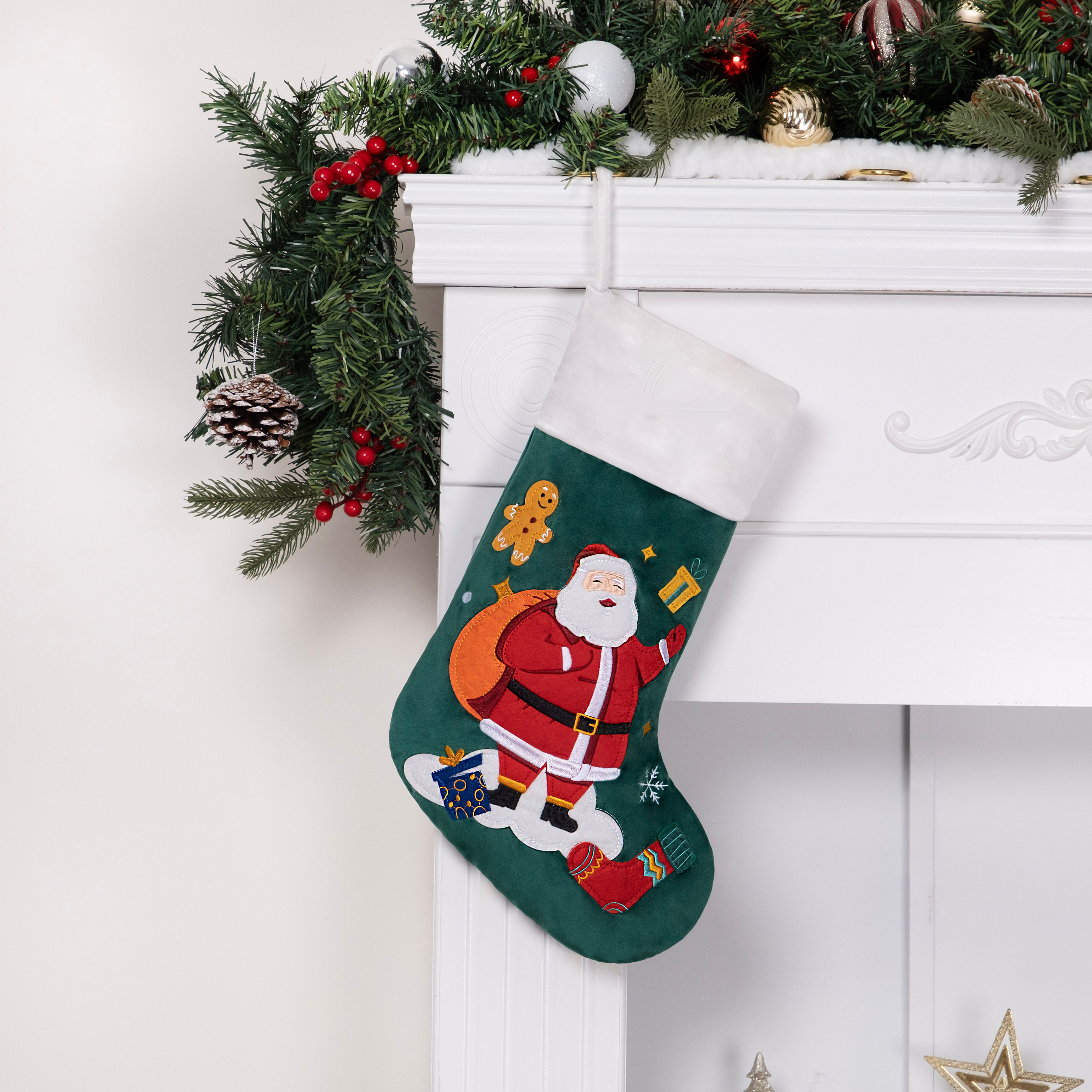 🎅Velvet Embroidered Applique Christmas Stocking