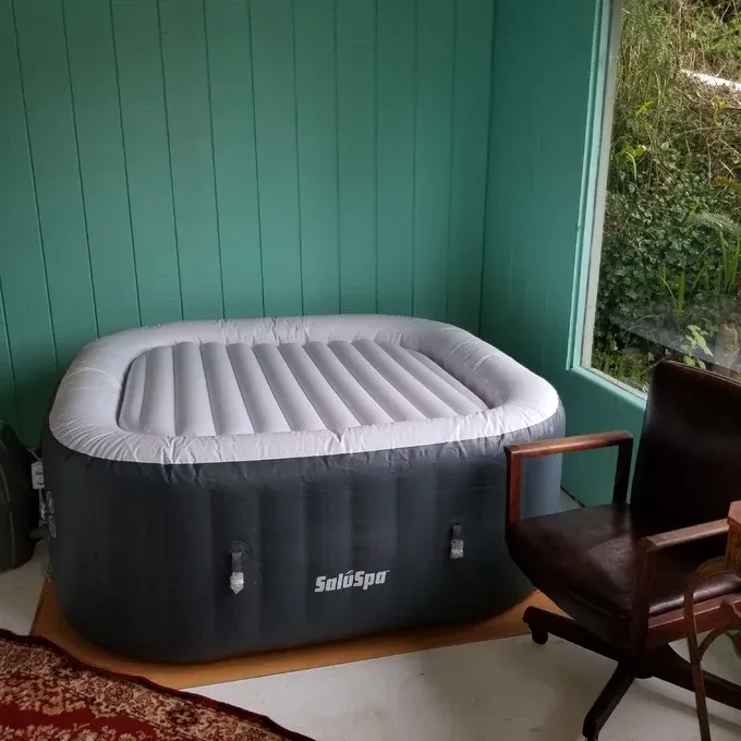 💝Soon to be sold out!!💝Buy 1 get 1 free🔥Coleman Inflatable Spa Hot 🛀Tub 4-6 Person