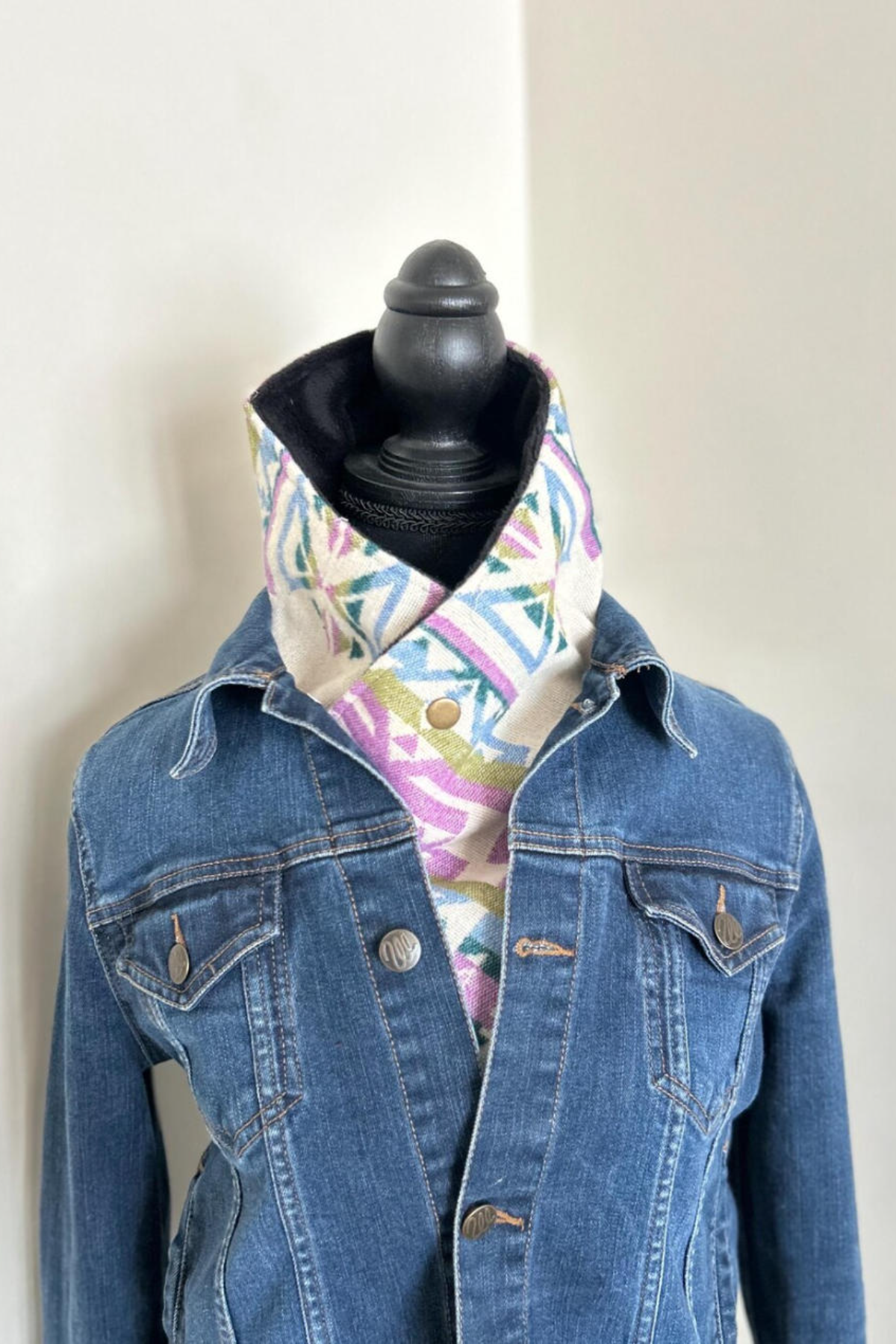 Women's Western Cowboy Aztec Warm Neck Hood